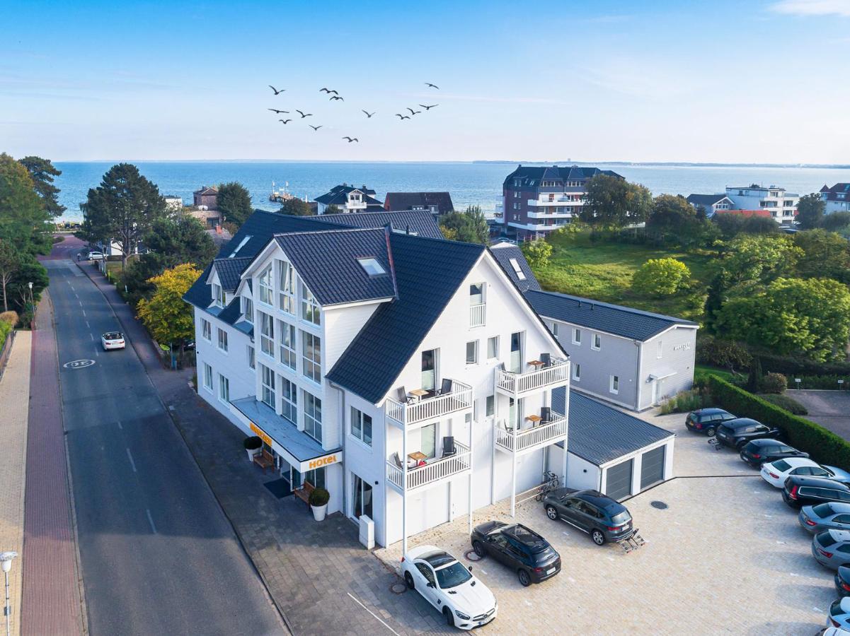 Hotel Meerzeit Scharbeutz Exterior foto